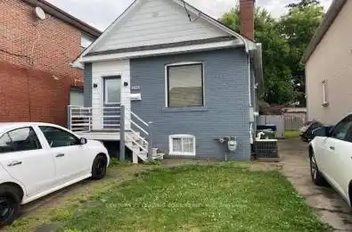 1323 Woodbine Avenue Unit# Main Toronto E03 Ontario M4C 4E9