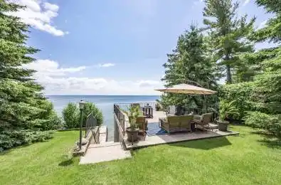 1125 Woodland Drive Oro-Medonte Ontario L3V 6H1
