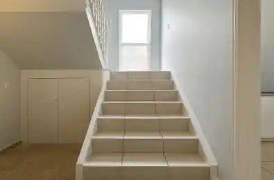 27 Monclova Road Toronto W05 Ontario M3M 1N6