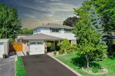32 Belfountain Court Brampton Ontario L6W 2N1