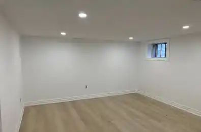 38 Cartier Crescent Unit# Bachelor Richmond Hill Ontario L4C 2N2