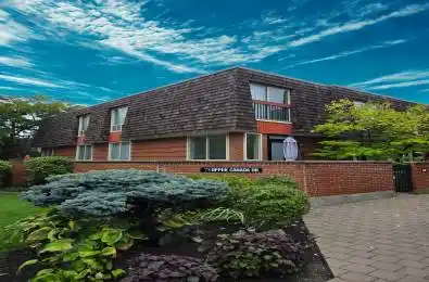 73 Upper Canada Drive Unit# Th1 Toronto C12 Ontario M2P 2A2