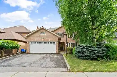 17 Gordon Rowe Crescent Richmond Hill Ontario L4C 8S3