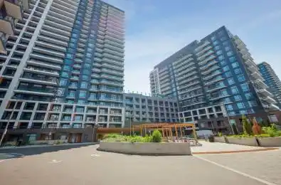 7950 Bathurst Street Unit# 1802 Vaughan Ontario L4J 0L4