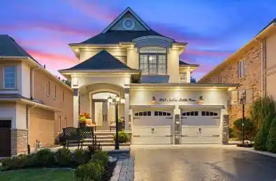 983 Nellie Little Crescent Newmarket Ontario L3X 3E6