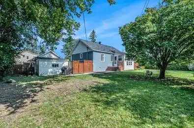 42 COTE DES NEIGES Road Meadowlands - Crestview and Area Ontario K2G 2