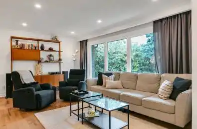 5 Versend Drive Toronto C13 Ontario M3A 2B6