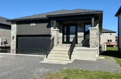 1214 MONTBLANC Crescent Russell Ontario K0A 1W0