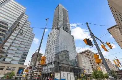 488 University Avenue Unit# 3910 Toronto C01 Ontario M5G 0C1