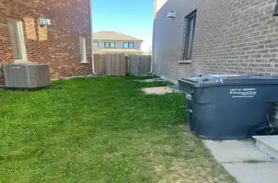 10 Mussle White Road Brampton Ontario L6Y 0E3