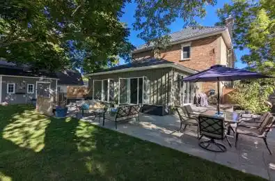 138 Bruce Street Blue Mountains Ontario N0H 2P0