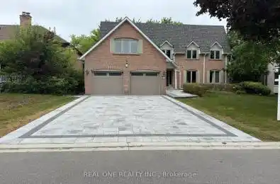 27 Aitken Circle Markham Ontario L3R 7K9