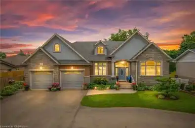 48 Casablanca Boulevard Grimsby Ontario L3M 3Z2