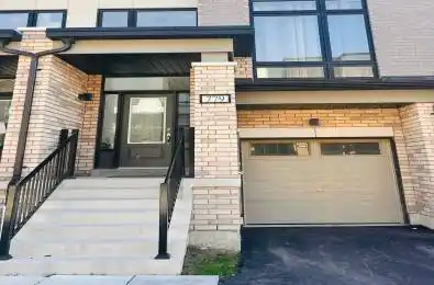 779 Heathrow Path Oshawa Ontario L1K 3G4