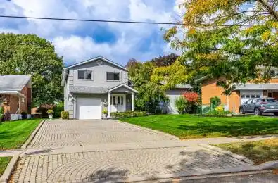 206 Sloane Avenue Toronto C13 Ontario M4A 2C6