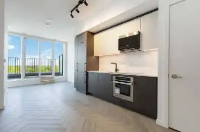 689 The Queensway Street Unit# 818 Toronto W07 Ontario M8Y 1L1