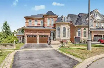 37 Condarcuri Crescent Markham Ontario L6B 0G9