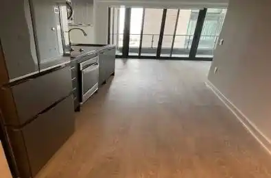 120 Eagle Rock Way Unit# 411 Vaughan Ontario L6A 5C2