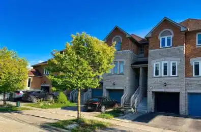 100 Coburg Crescent Richmond Hill Ontario L4B 4E4