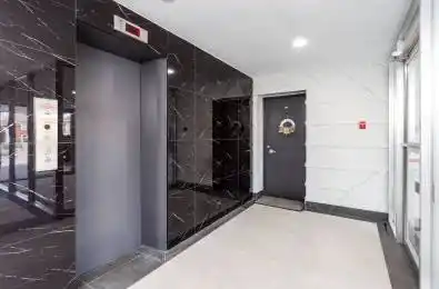 371 Lakeshore Road Unit# 302 Mississauga Ontario L5H 1H4