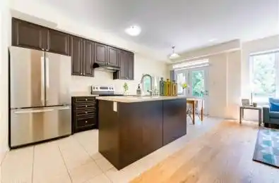 8273 Tulip tree Drive Unit# 3 Niagara Falls Ontario L2H 3S8