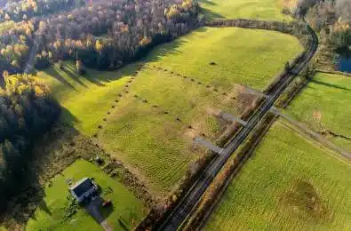 271 Balsam Cross McKellar Ontario P0G 1C0