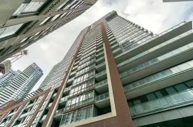 8 Mercer Street Unit# 212 Toronto C01 Ontario M5V 0C4