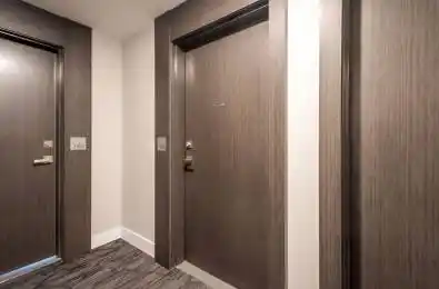 15 Queen Street Unit# 1503 Hamilton Ontario L8P 3R6