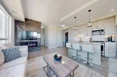 15 Lynch Street Unit# 808 Brampton Ontario L6W 0C7