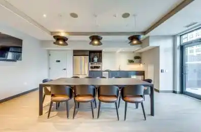 185 Enfield Place Unit# TH1 Mississauga Ontario L5B 0R3