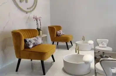 371 Oakwood Avenue Unit# #A Toronto C03 Ontario M6E 2W1