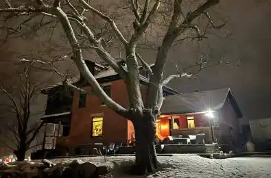 12 Erinville Drive Erin Ontario N0B 1T0