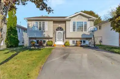 25 Faraday Gardens Belleville Ontario K8P 5J5
