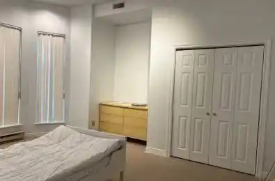 208 Carlton Street Unit# Main Toronto C08 Ontario M5A 2L1