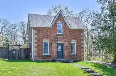 22 Tolhurst Avenue Brant Ontario N0E 1N0