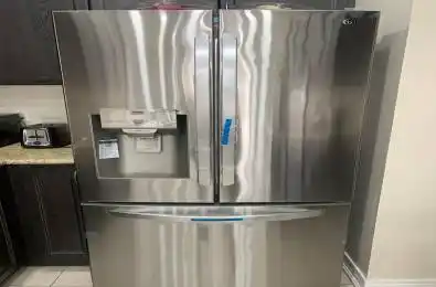 5 Almond Street Brampton Ontario L6P 3W2