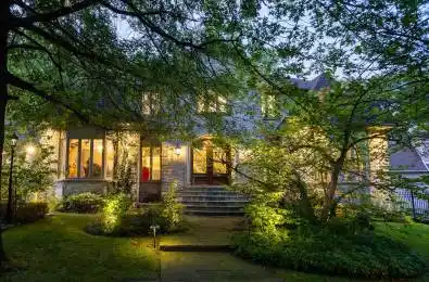 6 Fairfield Place Markham Ontario L3T 7M7