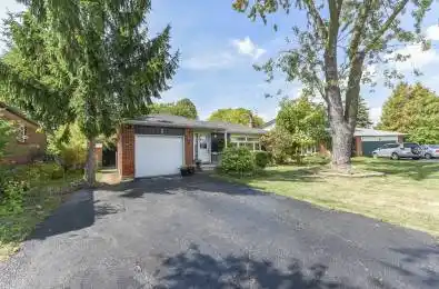 11 Dudley Place Brampton Ontario L6T 3C2