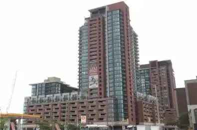 830 Lawrence Avenue Unit# 808 Toronto W04 Ontario M6A 1C3