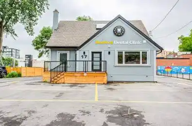 17 Bedford Park Avenue Richmond Hill Ontario L4C 2N9