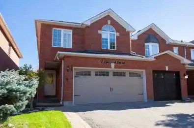 9 Queensland Crescent Caledon Ontario L7E 2E1