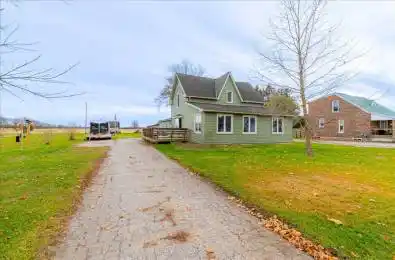 104 La Salette Road Norfolk Ontario N0E 1H0