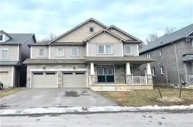 8667 CHICKORY Trail Niagara Falls Ontario L2H 2Y6