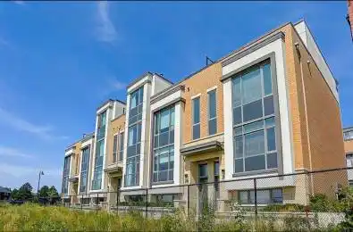 30 McClary's Way Markham Ontario L3R 9S3