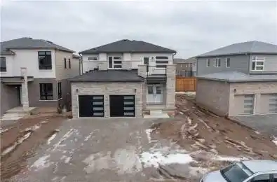 7871 SEABISCUIT Drive Niagara Falls Ontario L2H 3T9