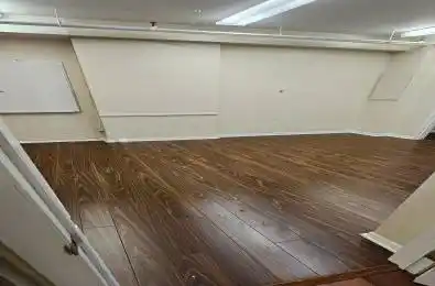 670 Bloor Street Unit# 206 Toronto C02 Ontario M6G 1L2