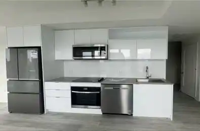 70 Princess Street Unit# 901 Toronto C08 Ontario M5A 0X6