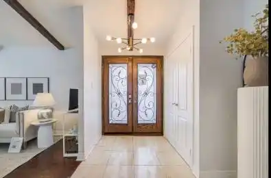 61 Kingslake Road Toronto C15 Ontario M2J 3E4