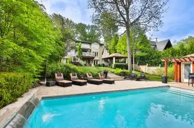 1215 Indian Road Mississauga Ontario L5H 1R8