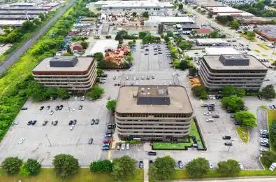 710 Dorval Drive Unit# 600-4 Oakville Ontario L6K 3V7